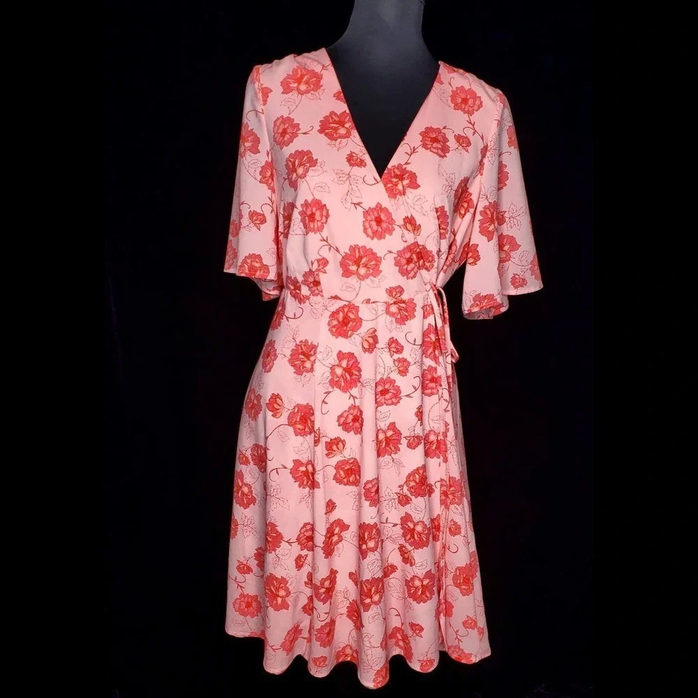 Torrid Pink Georgette Faux Wrap‎ Dress Size: 10